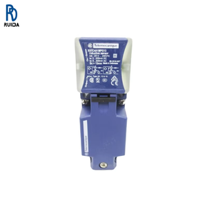 เซ็นเซอร์ Telemecanique รุ่น XS7C4A1MPG13 ของแท้ใหม่ - Product Image 1