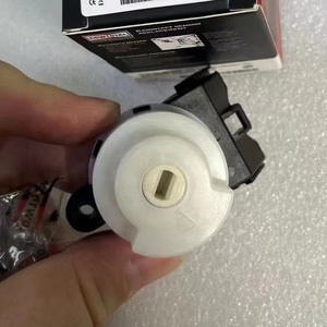 COWTOTAL Commutateur de démarrage d'allumage pour Mitsubishi CS3 1.6 Touring 2.0 MN113754 - Product Image 5