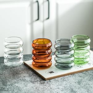 Tasses en <span class=keywords><strong>verre</strong></span> créatives et mignonnes de 12 oz, vertes, grises, ambrées, transparentes, verres <span class=keywords><strong>à</strong></span> côtes avec pailles pour l'eau, les jus, les boissons, les cocktails - Product Image 2