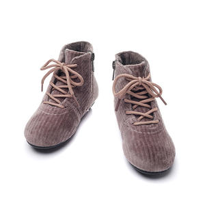 <span class=keywords><strong>Botas</strong></span> de invierno para niñas 2025, botines con <span class=keywords><strong>cordones</strong></span> y cremallera lateral con forro de algodón, <span class=keywords><strong>botas</strong></span> para niños - Product Image 4