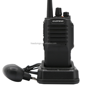 Walkie Talkie Portátil BF-9700, 5W de Potencia, 16 Canales UHF Analógico, Largo Alcance, Radio Bidireccional, Resistente al Agua IPX6 - Product Image 6