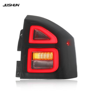 Feux arrière LED Jushun pour Jeep Compass 2011-2016, noir fumé, 12V, feux arrière modifiés pour voiture - Product Image 1