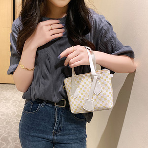 Bolsos de Mano Cruzados de Piel Sintética para Mujer, Pequeños, de Lujo, Económicos, con Estampado, Listos para Envío, para Uso Diario, Casual, al Aire Libre, Combinables, Venta al Por Mayor - Product Image 4