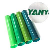 Échantillon gratuit d'autocollant de machine de presse à chaud de troupeau de prix usine 0.5X25M réutilisable velours daim HTV vinyle coupe de textile haute température