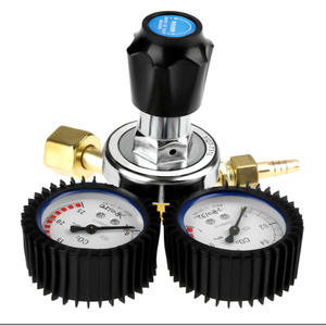 Manomètres et vannes de régulation de pression pour acétylène, argon, dioxyde de carbone, azote, oxygène, propane - Product Image 2