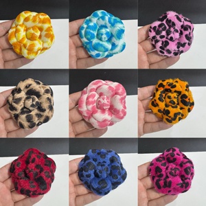 Nouveau 6.6cm haut de gamme imprimé léopard vison cheveux camélia accessoire broche épingles épingle à cheveux - Product Image 3