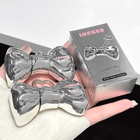 Vente en gros Marque privée LUCKGO Gloss à lèvres portable porte-clés effet miroir, teinte hydratante repulpante et brillante