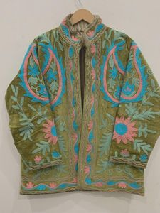 Women's Velvet Floral Embroidery Quilted Blazer <b>Mandarin</b> <b>Collar</b> Full Sleeve Autumn Winter <b>Jacket</b> Suzani Embroidery Quick Dry - Product Image 5