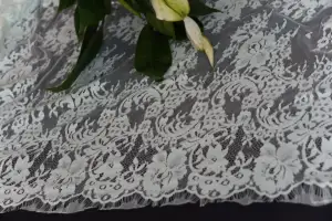 2024 nouveau tissu de dentelle tissu de dentelle noir et blanc tissu de vêtements