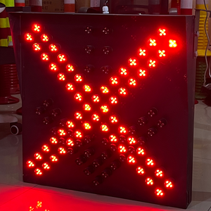 Venta al por mayor de alto brillo 600mm Cruz Roja flecha verde Luz de señal de tráfico LED señal de control de carril de seguridad vial - Product Image 4