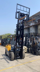 <b>Used</b> TCM FD30 Diesel Forklift Engine 3 Ton Capacity 4.5m Lift Height Three Stage Mast 1070mm Fork Length 122mm Fork Width - Product Image 4