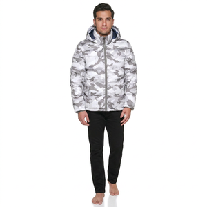 Factory Wholesale Men's Fashion Puffer Jacket with <b>Stand</b> Collar and Full Zipper Custom Logo Canvas Street Wear - Product Image 1