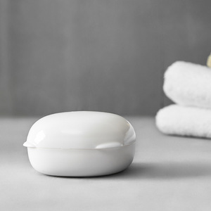 Bubble Bear Travel Soap Box Oval PP Waterproof With Lid For Bathroom Draining Regular Model - Product Image 2