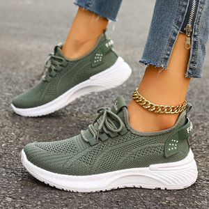 Nouvelles baskets respirantes en mesh pour femmes, légères, à enfiler, anti-transpiration, durables, toutes saisons, pour les trajets quotidiens et les occasions décontractées - Product Image 3