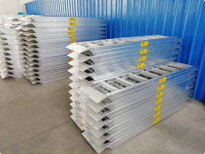 <span class=keywords><strong>Rampe</strong></span> <span class=keywords><strong>de</strong></span> chargement pour remorque/camion en aluminium argenté ultra-résistant 3T, côté droit, 2,5 mètres, inclinaison personnalisable, capacité <span class=keywords><strong>de</strong></span> 3 tonnes, 12 mois - Product Image 5