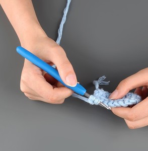 Juego de <span class=keywords><strong>Agujas</strong></span> de Ganchillo de Acero Inoxidable con <span class=keywords><strong>Mango</strong></span> de <span class=keywords><strong>Silicona</strong></span> Suave de 2.0mm-10.00mm - Product Image 3