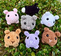 Animaux en crochet soufflant des bulles en gros, mini pingouins en crochet, balles anti-stress, animaux en peluche à tricoter à presser, jouet pour enfants, cadeau