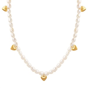 Collier de luxe avec pendentif cœur plaqué or 18 carats et chaîne de perles - Product Image 1