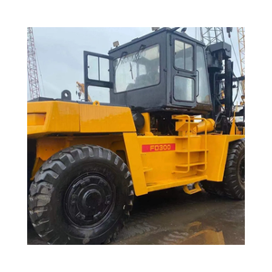 Gebruikte <span class=keywords><strong>Komatsu</strong></span> Originele 3 5 10 16 <span class=keywords><strong>20</strong></span> 30 Vorkheftruck <span class=keywords><strong>Komatsu</strong></span> 30 Ton Diesel Heftruck Te Koop - Product Image 1