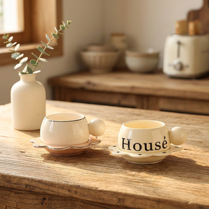 Juego de Taza y Platillo de Porcelana de Color Sólido, Estilo Nórdico Minimalista, Reutilizable, Ecológico, 180 ml, Diseño de Lujo Ligero para Hogar y Oficina - Product Image 1