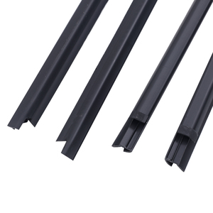 Tiras de Sellado para Ventanas de Auto Landi Negras Resistentes a la Intemperie para DMAX, Reemplazo Directo, Resistentes a la Lluvia y a los Residuos - Product Image 3