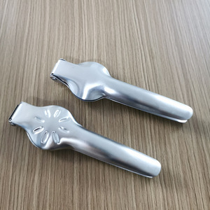Stainless Steel Walnut Cracker Cross Shaped Chestnut Opener Multifunctional Nut Peeling Tool Household Kitchen Use - Product Image 1