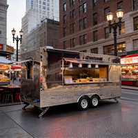 Food Truck Mobile pour le Stationnement des Stades, Offrant des Burgers, des Brats, des Nachos, de la Bière et des Combos de Snacks