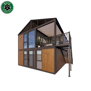 Casa Prefabricada Modular de Dos Pisos, Completamente Revestida en Madera, con Techo a Dos Aguas, Escaleras Exteriores y Balcón, Multi-Habitación - Product Image 1