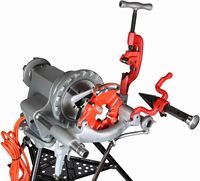 Outils de plomberie Suntech Pipe Tools : Machine à fileter les tuyaux 300 avec tête de filetage 811a, huileur 418 et support 1206