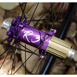 Moyeu de vélo de route haut de gamme 240g avec système à cliquet 60T, frein à disque et frein V-Brake, 24 trous, axe traversant 6 boulons QR - Product Image 4