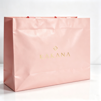 Emballage cosmétique de luxe, emballage cadeau pour parfum, sac en papier rose personnalisé pour lotion, maquillage, rouge à lèvres, perruques, fournisseur d'emballages personnalisés