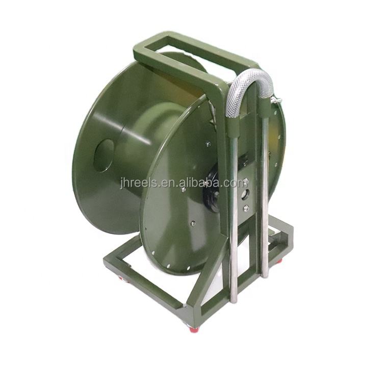 สีกากีเข้ม