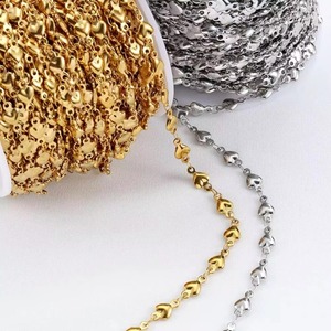 Collier élégant en forme de cœur en acier inoxydable pour femmes, bijoux couleur or et argent, cadeaux d'anniversaire pour femmes et filles - Product Image 1