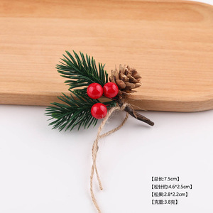 ของตกแต่งโคนต้นสนคริสต์มาสพร้อมผลเบอร์รี่สีแดงและใบไม้สีเขียวสำหรับงาน DIY งานฝีมือ อุปกรณ์ทำเครื่องประดับรูปทรงไม่สม่ำเสมอ - Product Image 4