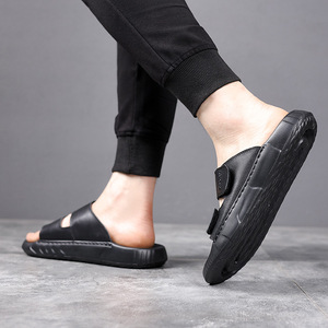 Sandales à double bride réglables noires pour hommes, chaussures décontractées sportives avec semelle épaisse antidérapante pour l'été, l'extérieur et le quotidien - Product Image 3
