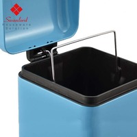 Style spécial carré en acier inoxydable pédale de recyclage poubelle élégant métal pied seau de stockage des déchets
