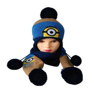<span class=keywords><strong>Ensemble</strong></span> <span class=keywords><strong>bonnet</strong></span>, écharpe et gants en tricot acrylique personnalisé pour enfants de 6 à 12 ans, broderie hivernale - Product Image 1