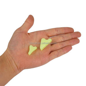 ตัวยึดเชือกพลาสติกสำหรับเต็นท์กลางแจ้งตัวปรับเชือกหัวเข็มขัดสามเหลี่ยมเรืองแสงในที่มืดในเวลากลางคืน - Product Image 4