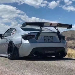 Alerón Trasero Estilo G de Fibra de Carbono/Fibra de Vidrio Negra Sin Pintar para Subaru BRZ y Toyota 86 GT86 - Product Image 3