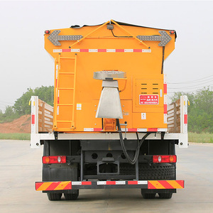 Véhicule de déneigement multifonctionnel Dongfeng 4x2, camion à <span class=keywords><strong>neige</strong></span> avec <span class=keywords><strong>pelle</strong></span> à <span class=keywords><strong>neige</strong></span> - Product Image 3