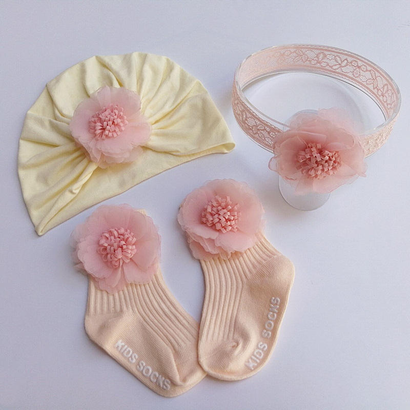 Flor rallada de rábano (tres piezas)