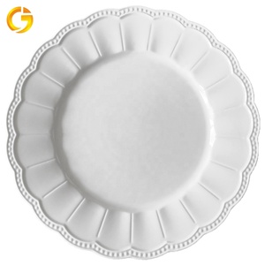 <span class=keywords><strong>Set</strong></span> di <span class=keywords><strong>Piatti</strong></span> in Ceramica Goffrata all'Ingrosso, Servizio di <span class=keywords><strong>Porcellana</strong></span> Incisa per Matrimoni - Product Image 2