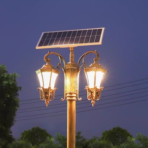 Lampe solaire LED extérieure en aluminium de style européen, double tête, sur poteau haut, pour jardin et aménagement paysager, éclairage de rue, indice de protection IP65, garantie 5 ans - Product Image 6