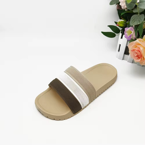 Sandalias y Chanclas Planas de Diseño para Hombre y Mujer, Novedad 2026, Venta al por Mayor, para Primavera y Uso Doméstico - Product Image 5