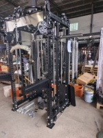 Lat Pulldown & Low Row Squat Rack Cable Cross Over All in One Multi Functional Power Rack Smith Machine pour la salle de sport à domicile