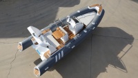 Nouveautés de haute qualité : Yacht de sport en fibre de verre de 5,8 m avec console pour la pêche