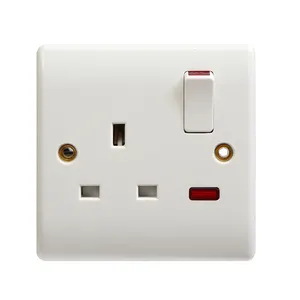 Uk Standard 13A Switch 3 Flat Pins 3 outlets Wall Push Button Light Switch with Neon