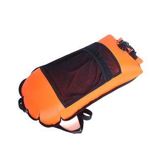 Bouée de natation avec grand sac étanche à l'intérieur du lac pour nager en toute sécurité derrière les flotteurs sac de bouée gonflable personnalisé - Product Image 5