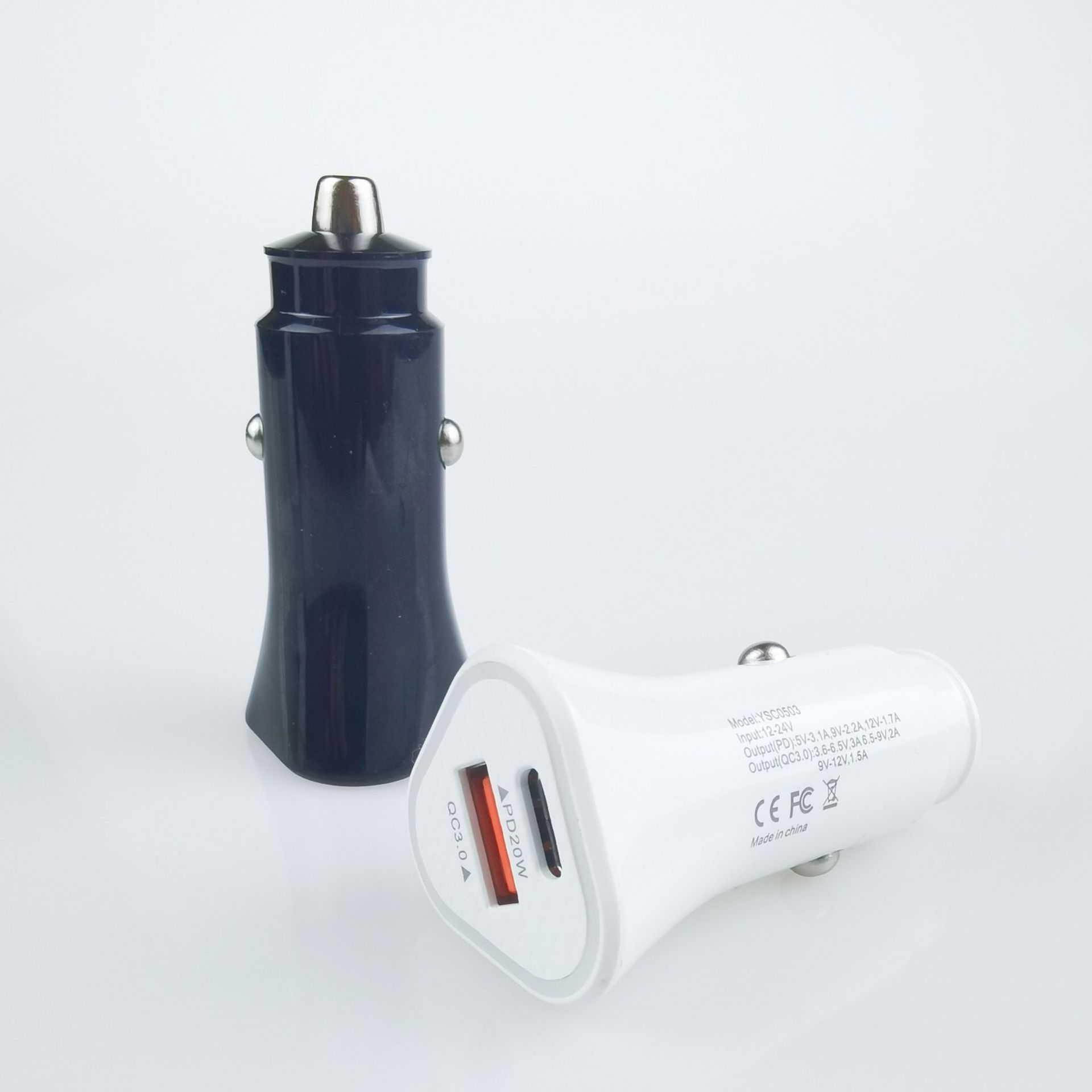 เครื่องชาร์จในรถยนต์