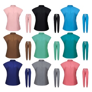 Conjuntos <span class=keywords><strong>de</strong></span> Uniformes Médicos Personalizados <span class=keywords><strong>de</strong></span> Moda para <span class=keywords><strong>Mujer</strong></span> al por Mayor: Blusa <span class=keywords><strong>de</strong></span> Manga Corta con Cuello Mandarín <span class=keywords><strong>y</strong></span> <span class=keywords><strong>Pantalón</strong></span> Jogger - Product Image 1